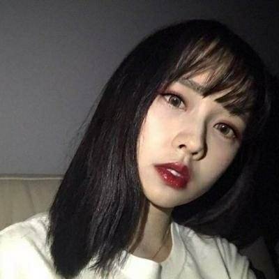 �̷�Girl.    һ����ʣ��ټ�İ·