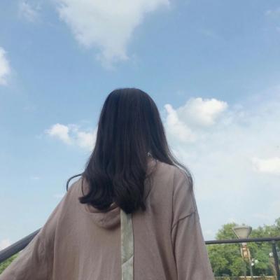 ΢��ͷ��Ů���򵥱�Ӱ  �㴥��������������