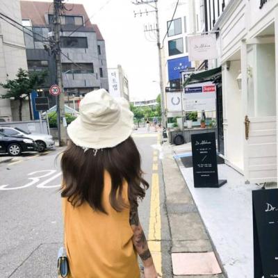 ΢��ͷ��Ů���򵥱�Ӱ  �㴥��������������