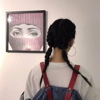 ΢��ͷ��Ů���򵥱�Ӱ  �㴥��������������