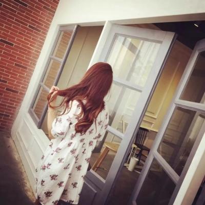 qqŮ����Ӱͷ�񳤷�     ʱ����ֹ