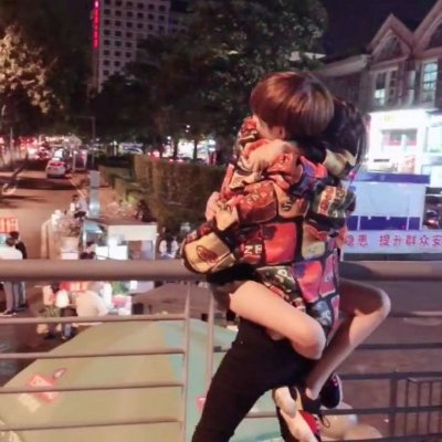 ����������ͷ����·责���ϣ�.