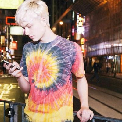 ŷ��������ͷ���ͷ      ����SMASHBOX