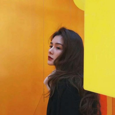 ��������ɫϵŮͷ/�Ǹ���ĳ�ɫ߹