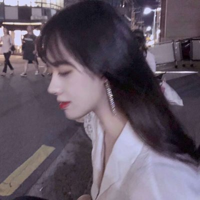 �ɴǣ����¿ɰ�Ůͷ ���ഺδ�ϣ��ڰ�һ��