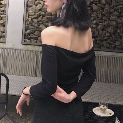 ���ԣ��˸а���Ůͷ.