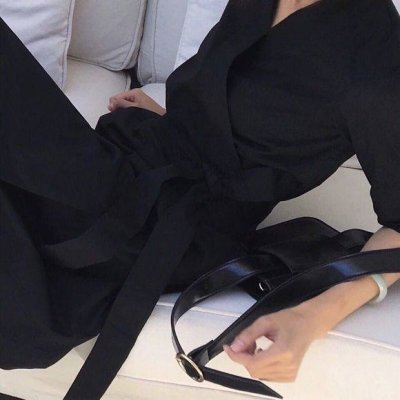 ���ԣ��˸а���Ůͷ.