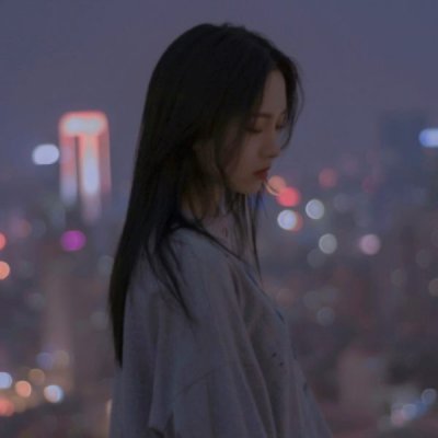 ���ԣ��˸�Ůͷ.