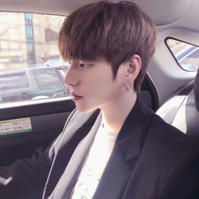 ���ִ�:������ͷ/���޹��ڣ������߲�����