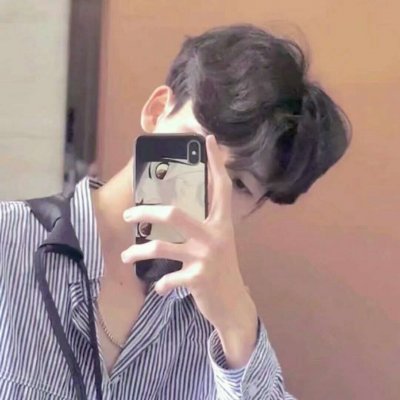 ���ִ�:������ͷ/���޹��ڣ������߲�����