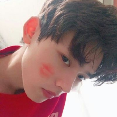 С���¡��ɾ���˧������ͷ��