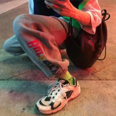 ������������΢��ͷ��      �����۹�