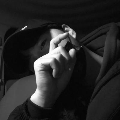 ������������΢��ͷ��      �����۹�