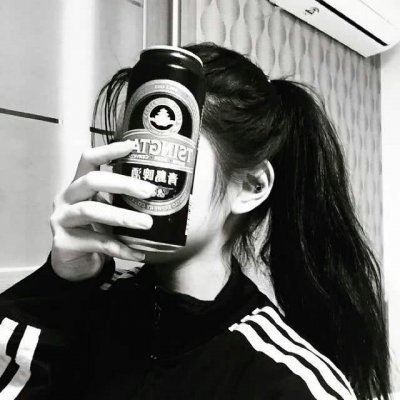 �����˸�ͷ��:ĬĬ�ػ�Ҳ�ǰ�