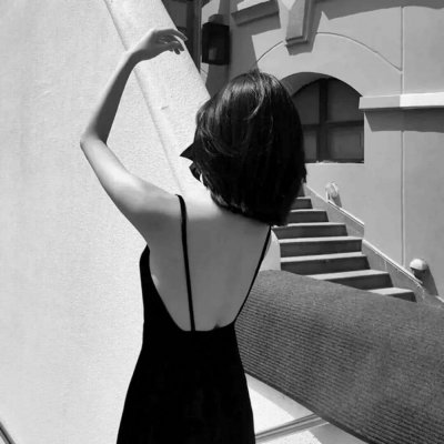 �����˸�ͷ��:ĬĬ�ػ�Ҳ�ǰ�