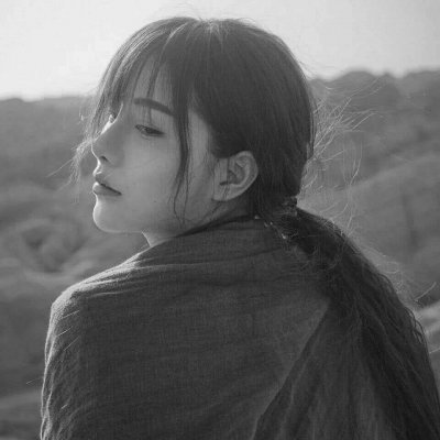 �����˸�ͷ��:ĬĬ�ػ�Ҳ�ǰ�