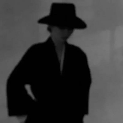 �����˸�ͷ��:ĬĬ�ػ�Ҳ�ǰ�