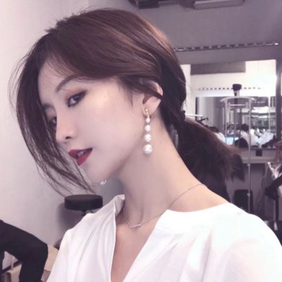 ��������Ů��ͷ��:��һ�����ǿ�������������Ū����