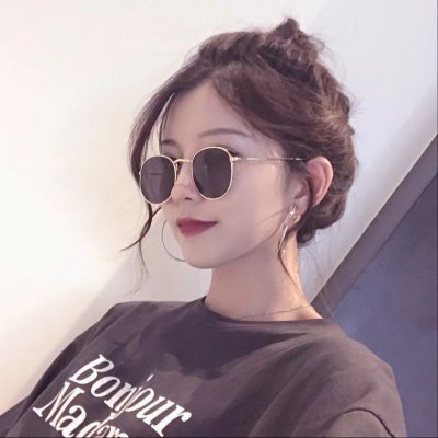 ��������Ů��ͷ��:��һ�����ǿ�������������Ū����