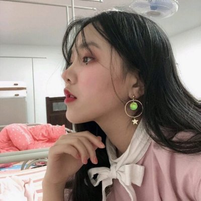 ���ԣ���ѡ������Ůͷ.һ�۾�����.