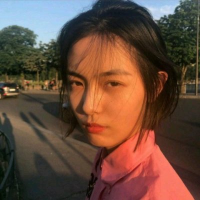 ���ԣ���ѡ������Ůͷ.һ�۾�����.