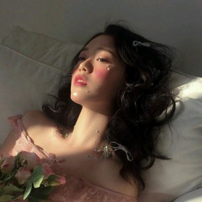 ���ԣ���ѡ������Ůͷ.һ�۾�����.