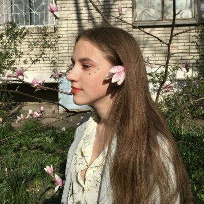 ���ԣ���ѡ������Ůͷ.һ�۾�����.