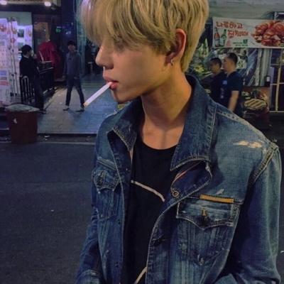 qq��ק�������ͷ��  �Y?���ζ�Ұ�Ʀ�