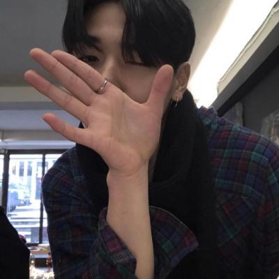 qq��ק�������ͷ��  �Y?���ζ�Ұ�Ʀ�