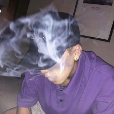 qq��ק�������ͷ��  �Y?���ζ�Ұ�Ʀ�