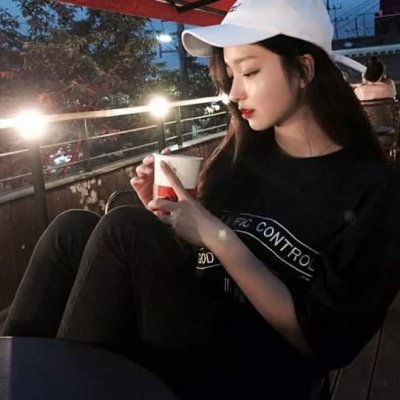 ���Ů��hzz:���շݵķ���