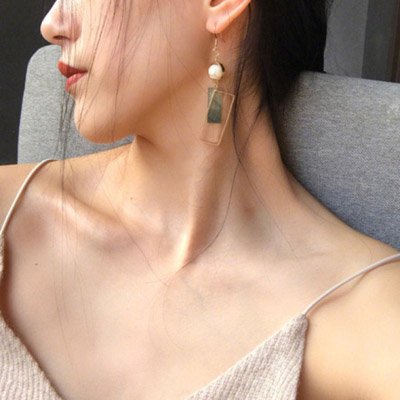 �Դǣ���λŮͷ�ɿɰ��Ը�С����