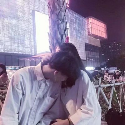 ����ͷ��˫�ˣ�