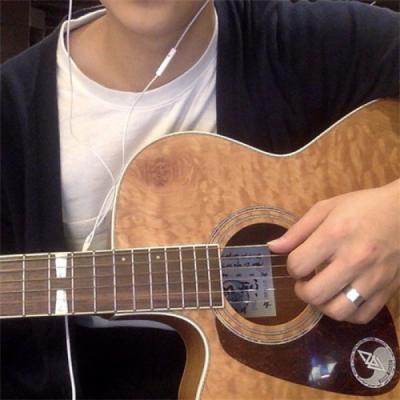 qq����ͷ�������¶��     ���ж���������