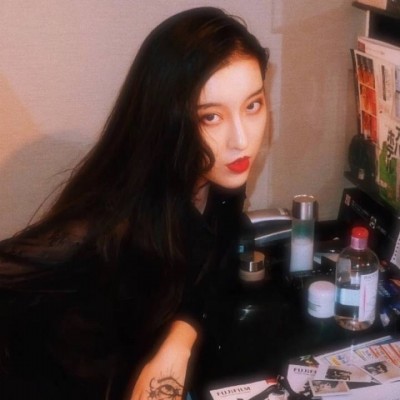 ���:�˸з��������Ůͷ.ʮ��էůʱ��.