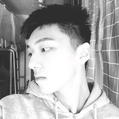 ���ԣ�����˧���ڰ���ͷ/�����й�