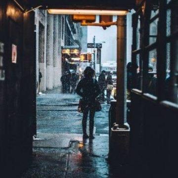 ������Ψ���˸еķ羰ͷ��