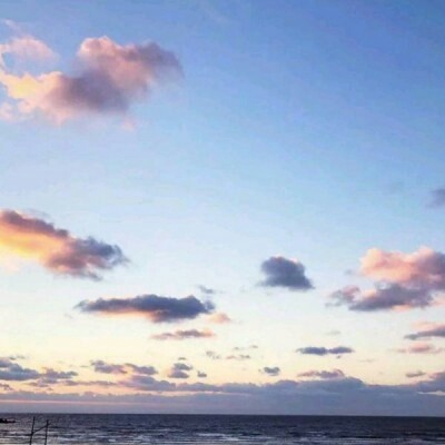 ����:��Ů�ı�ֽ~��ɫ