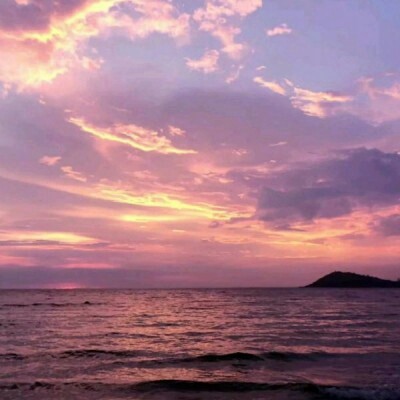 ����:��Ů�ı�ֽ~��ɫ