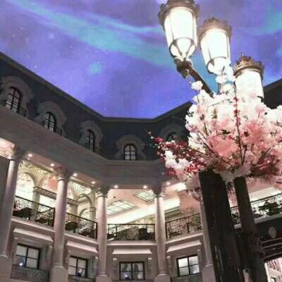 ����:��Ů�ı�ֽ~��ɫ