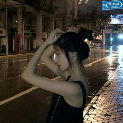 Ů��΢��ͷ������