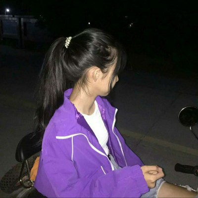 Ů��΢��ͷ������