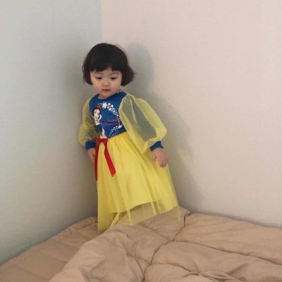 �ɰ�������ͷ�����ֵ�С������