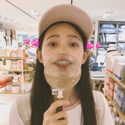 ��������Ůͷ/����ܴ� ���ĵ�һ.