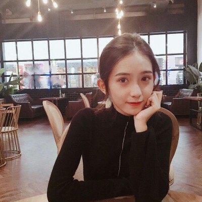 ��������Ůͷ/����ܴ� ���ĵ�һ.