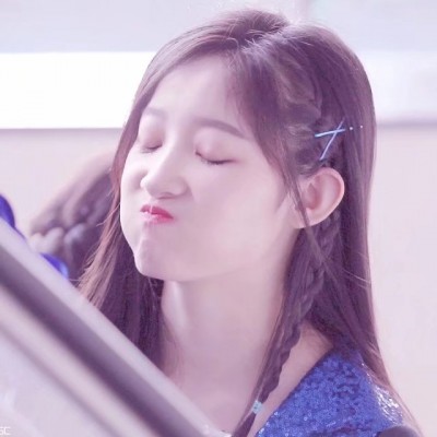 ǳ�ģ�Ůͷ ��������˵һ�� ���벻����