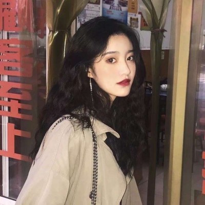 ǳ�ģ�Ůͷ ��������˵һ�� ���벻����