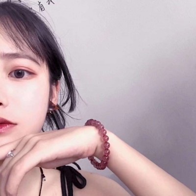 ǳ�ģ�Ůͷ ��������˵һ�� ���벻����