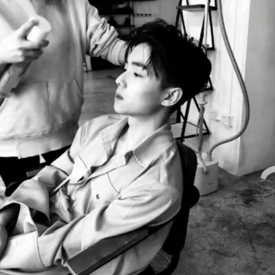 ����.�ڰ���ͷ.����������