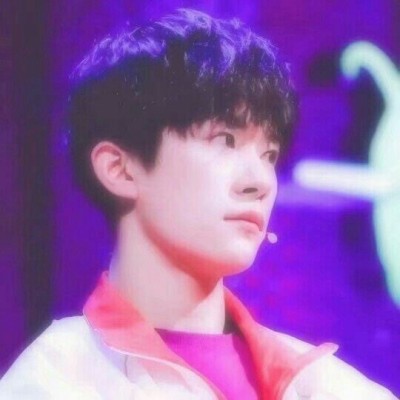 ������������ͷ������_����ǧ��?